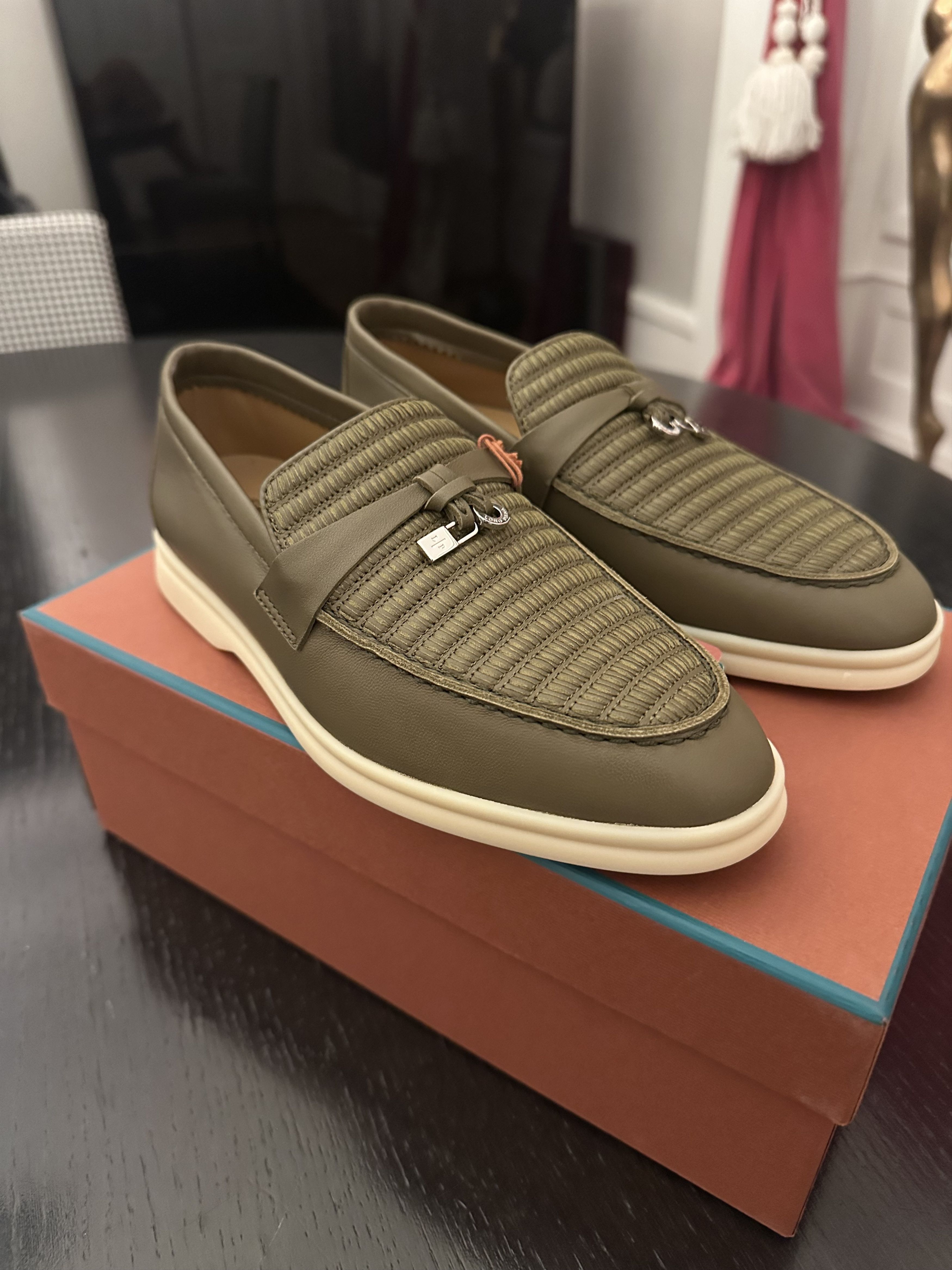 Loro Piana Summer Walk Charms Size US 6 / IT 36 - 1 Thumbnail