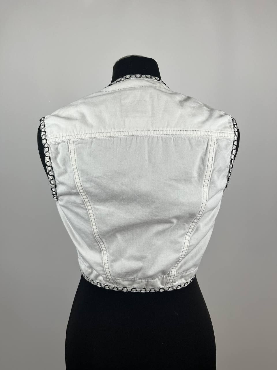 Versace Jeans Couture Vintage Versace Jeans Couture White Denim Vest Made in Italy Size S / US 4 / IT 40 - 3 Thumbnail