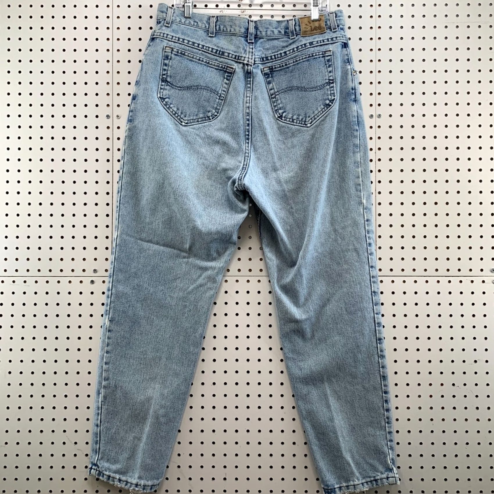 Lee Vintage LEE Riveted Blue Denim Jeans Womens Size 18 Fits 35x29.5 Tapered USA Size 40" / US 18 - 7 Thumbnail