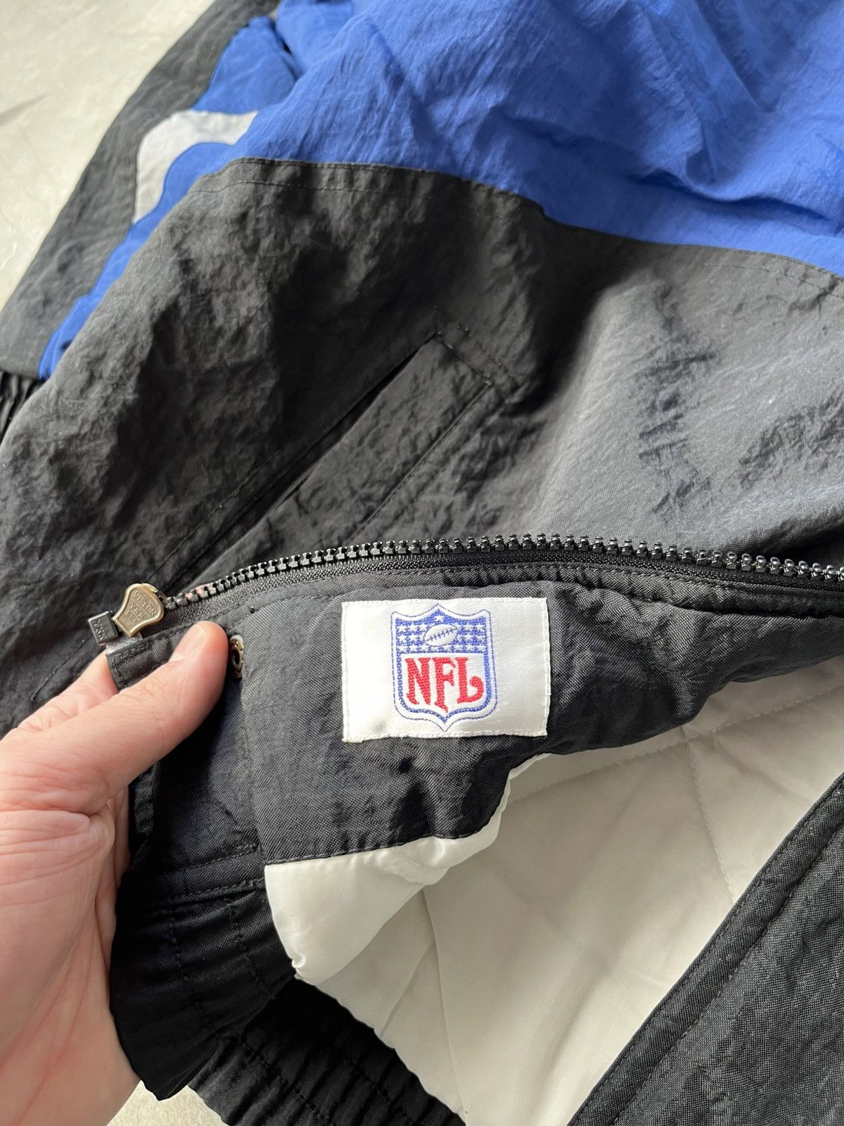 Apex One Vintage Apex One NFL Dallas Cowboys Men's Bomber Jacket 90s Size US XL / EU 56 / 4 - 15 Thumbnail