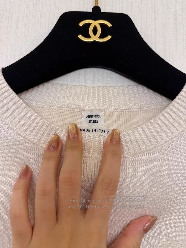 Hermes Hermes Milk White Cashmere Sweater with Carriage Jacquard Size XXS / US 00 / IT 34 - 4 Thumbnail
