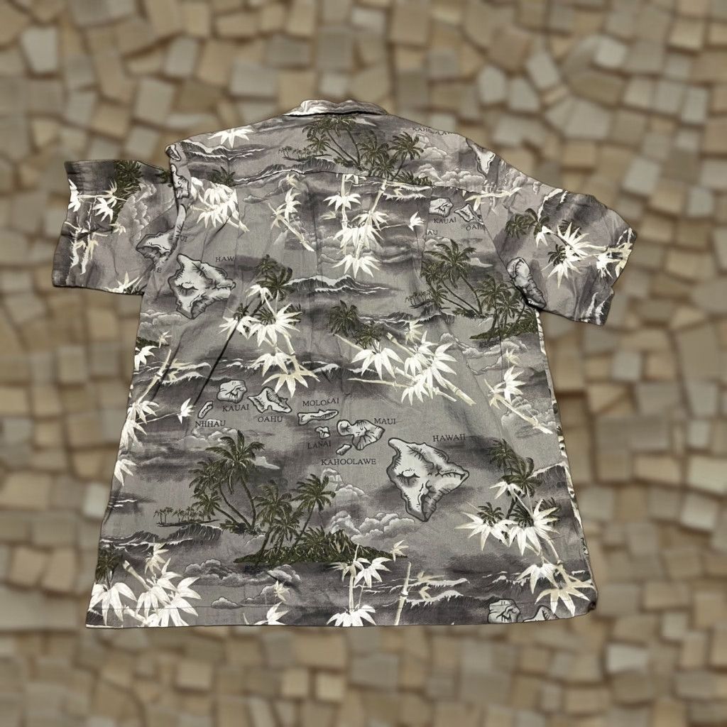 Vintage Ali's Fashion Shirt, Men's XL Gray Hawaiian Button Up, Short Sleeve, Floral, Button-Up, Casual, Hawaiian Theme, Men, Regular Fit, Fall Spring Summer Size US XL / EU 56 / 4 - 1 Thumbnail