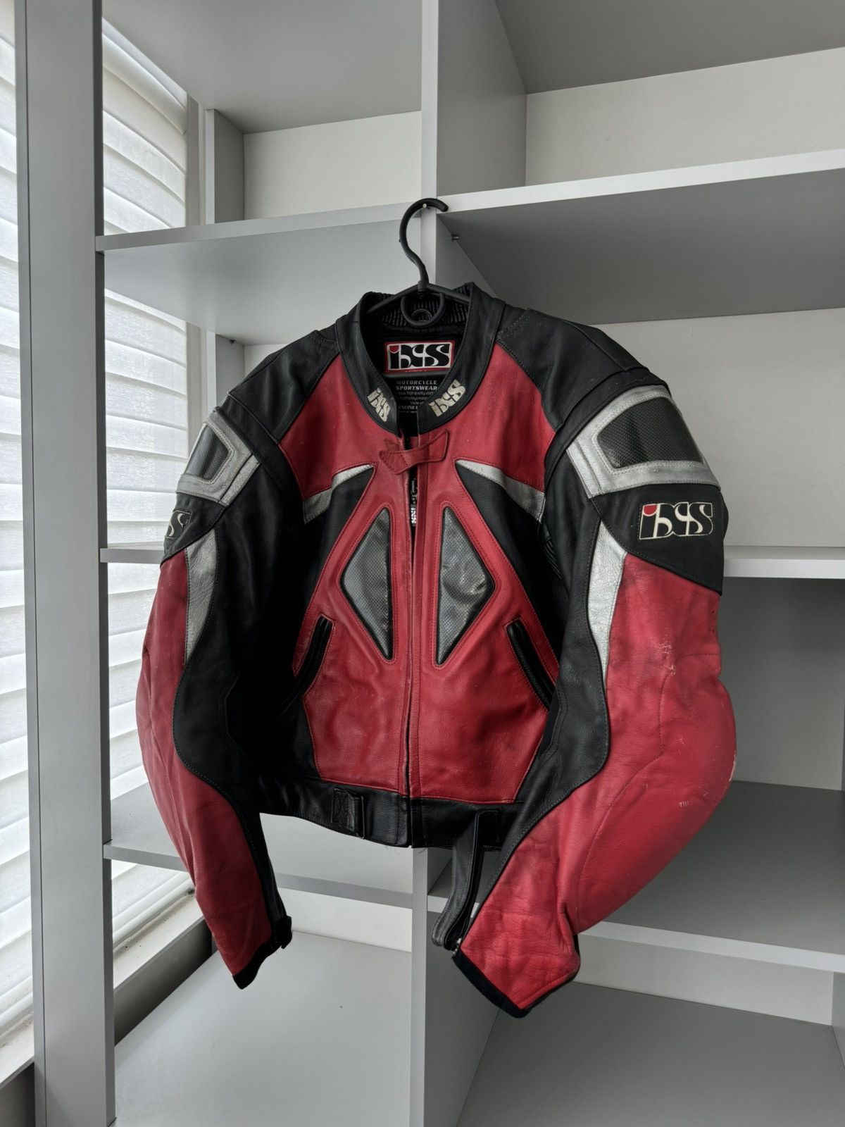 Vintage IXS Motorcycles Vintage Protector Leather Jacket Size US S / EU 44-46 / 1 - 3 Thumbnail