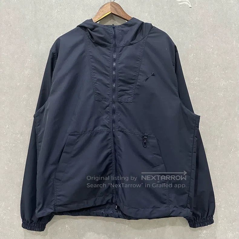 Louis Vuitton Louis Vuitton Dark blue full logo reversible assault jacke Size US L / EU 52-54 / 3 - 2 Thumbnail
