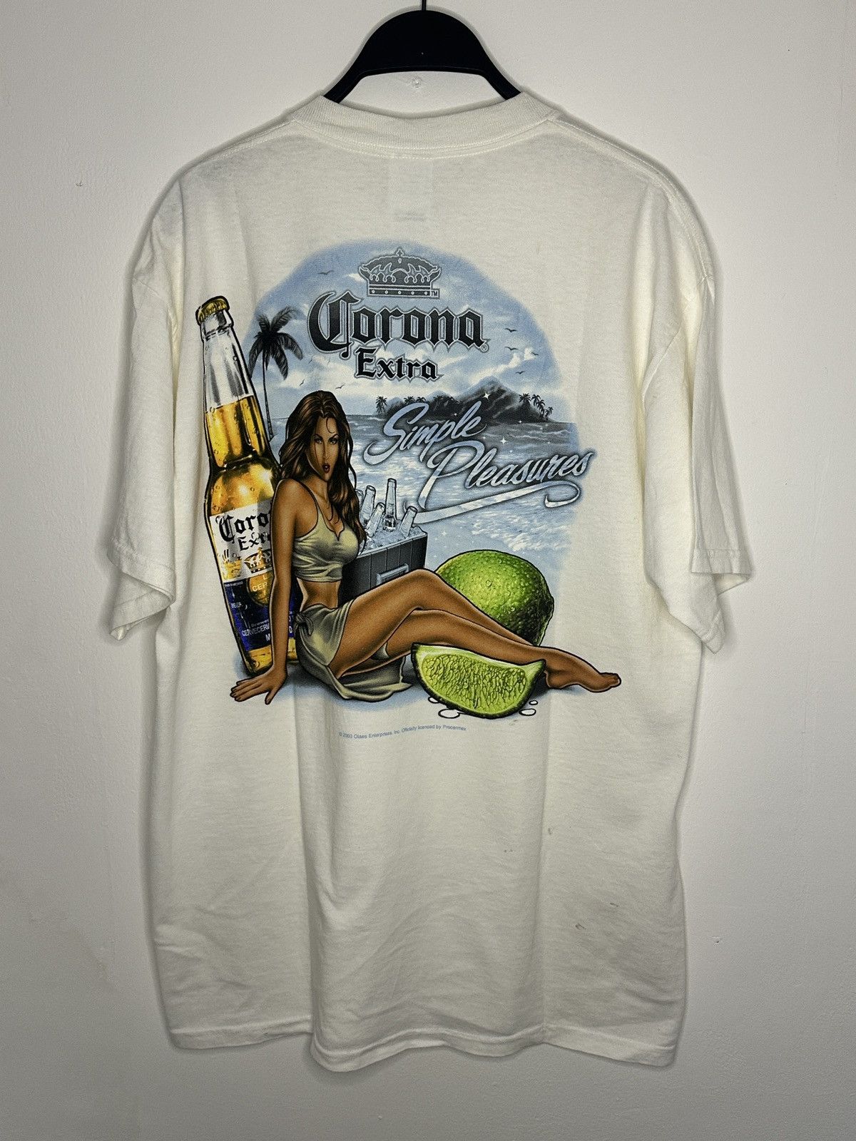 Vintage Vintage 2003 Corona Extra "Simple Pleasures" Graphic T-Shirt Size US L / EU 52-54 / 3 - 1 Thumbnail