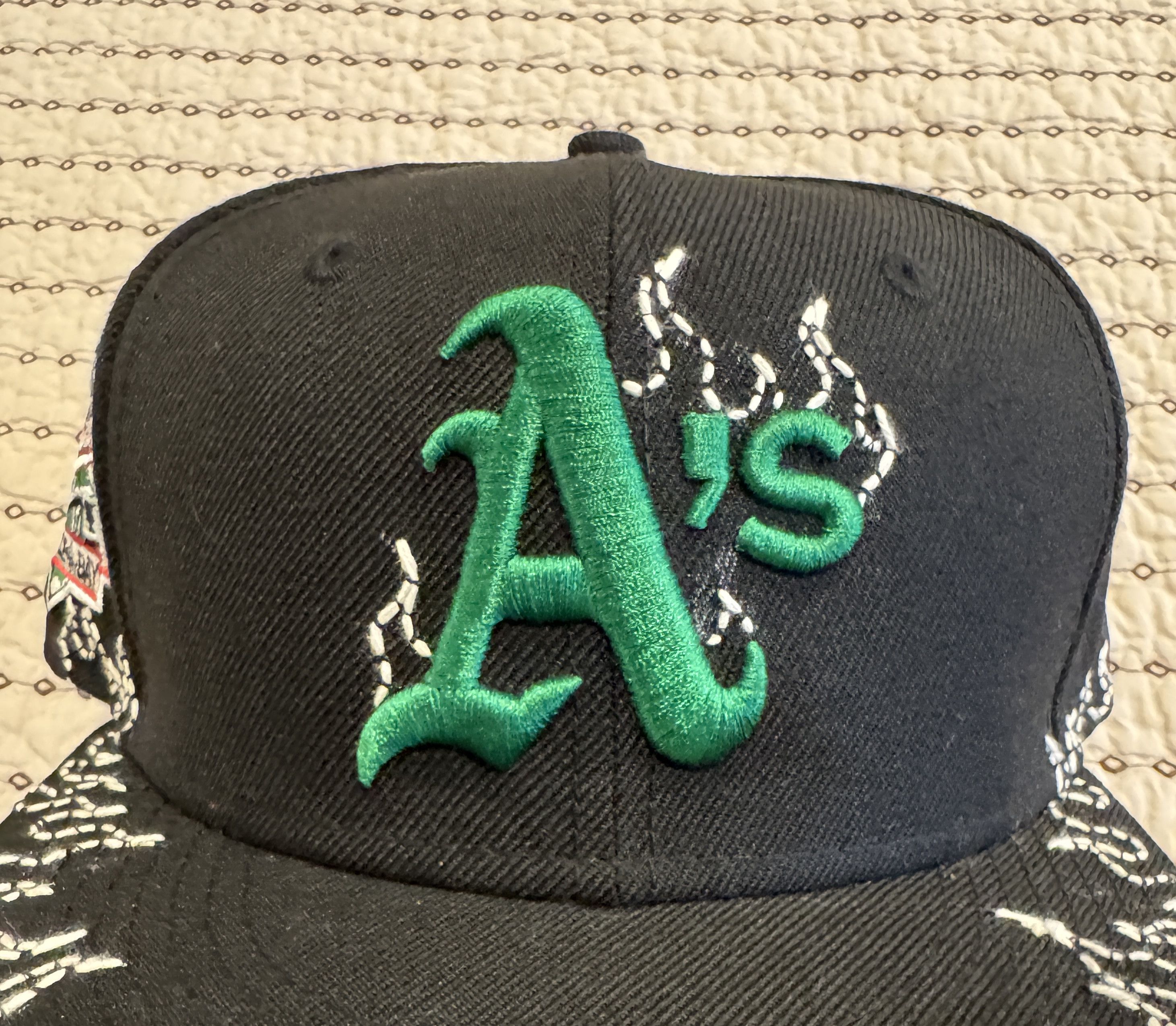 New Era LOSO NYC OAKLAND ATHLETICS HAT 1989 BATTLE OF THE BAY 7 1/4 Size 32 - 11 Thumbnail