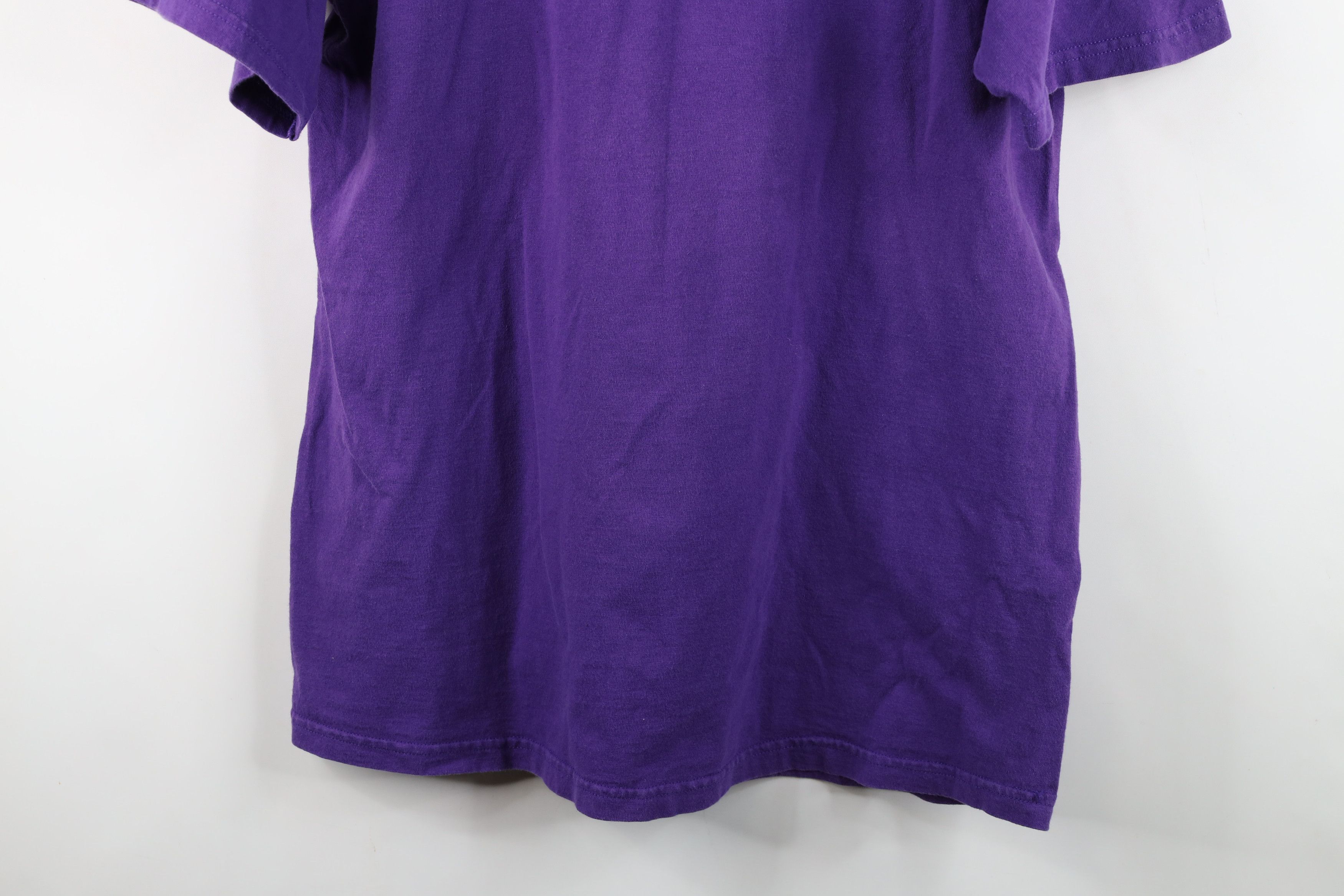 Vintage Vintage 90s Planet Hollywood Las Vegas T-Shirt Purple USA Size US XL / EU 56 / 4 - 13 Thumbnail