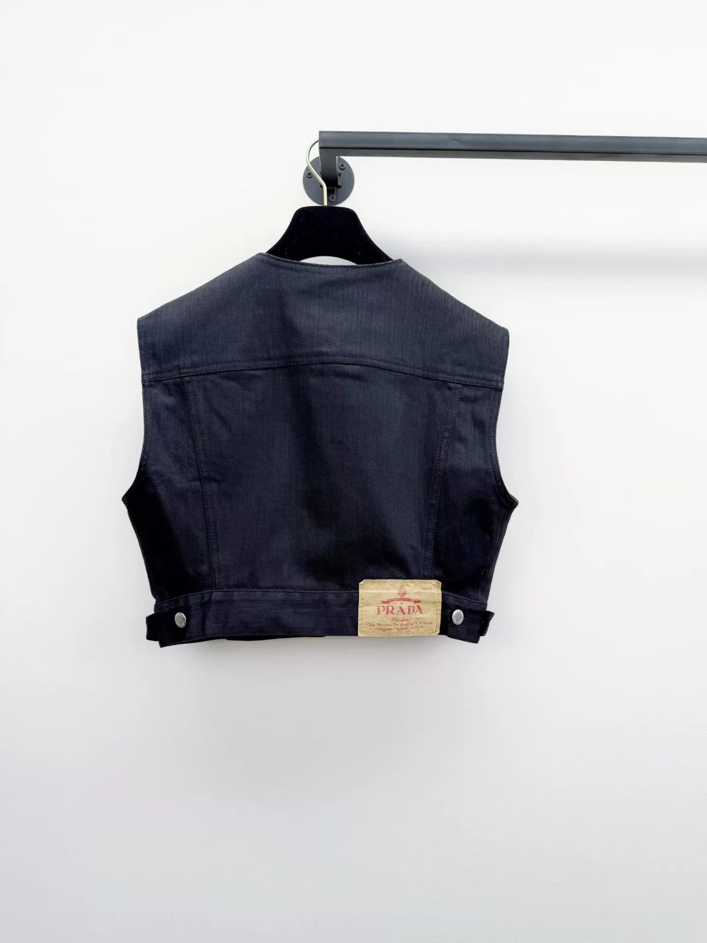 Prada Prada Denim Vest M Worn 2x Authentic Size M / US 6-8 / IT 42-44 - 8 Thumbnail