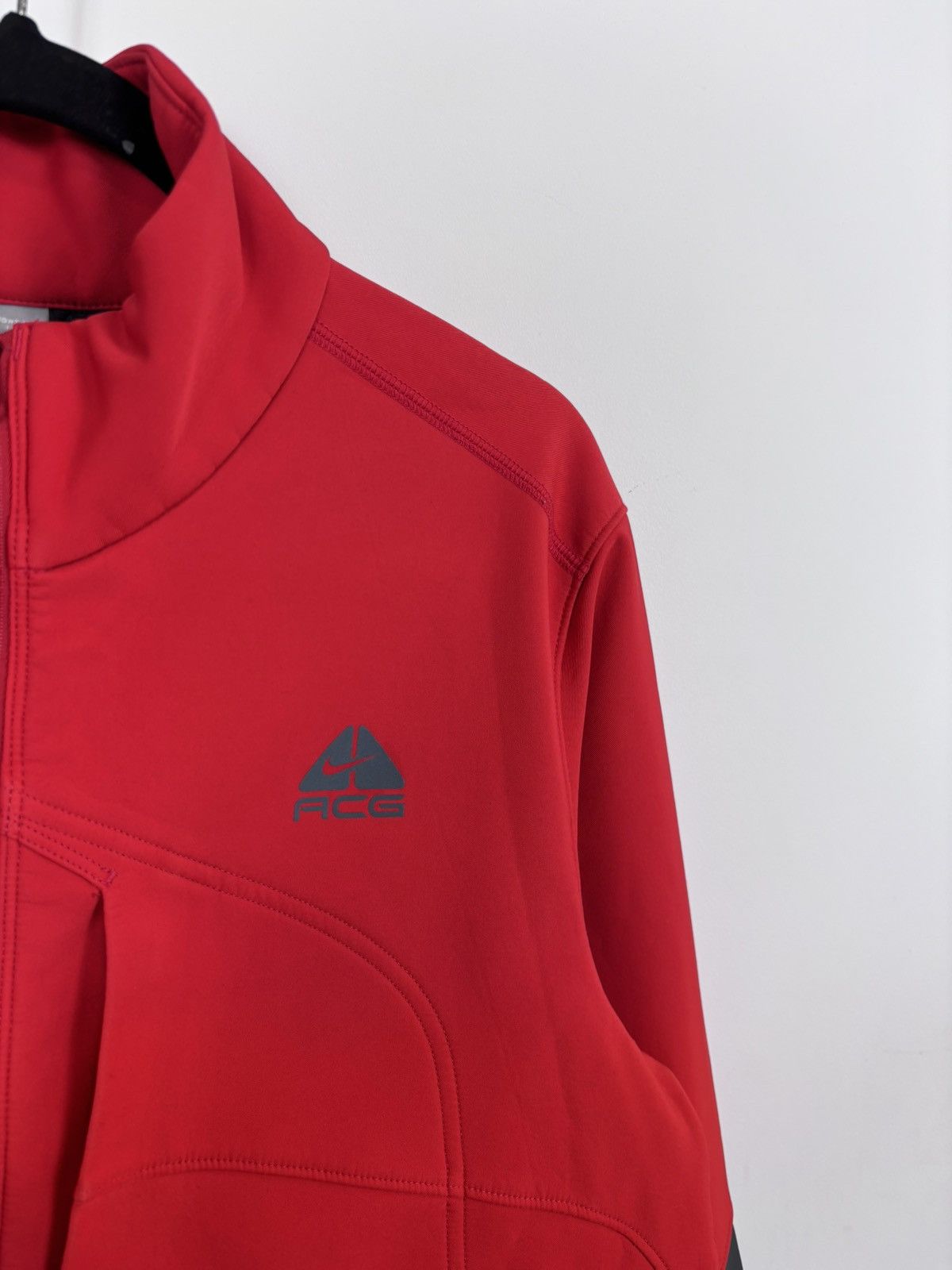 Nike ACG Nike ACG Men’s Soft Shell Jacket Fleece Lined Red/Grey Size US L / EU 52-54 / 3 - 6 Thumbnail