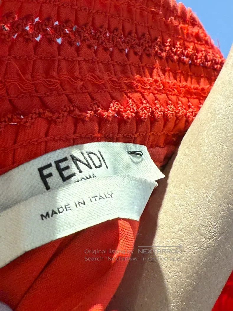 Fendi Fendi Showpiece Dress Size XXS / US 00 / IT 34 - 2 Thumbnail