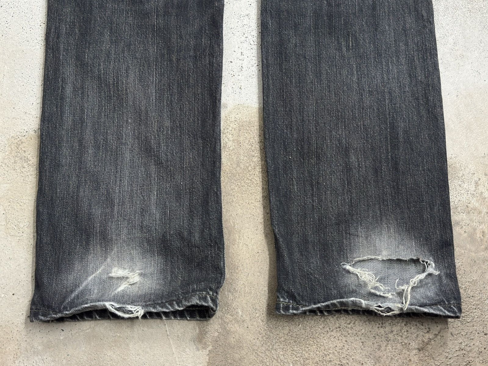Edwin Vintage Edwin402 Black Faded Distressed Denim Size US 31 - 12 Thumbnail