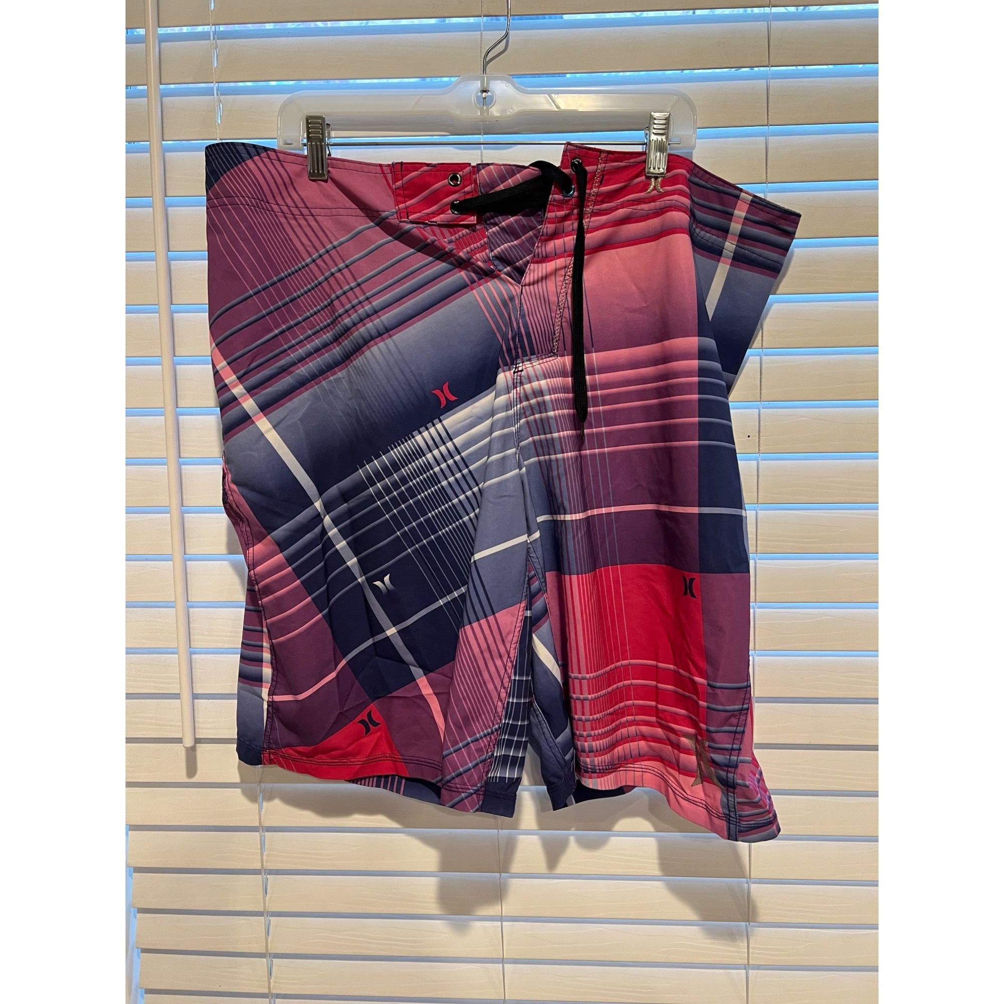 Hurley Hurley Mens Swim Shorts - Size 38 Size US 38 / EU 54 - 1 Thumbnail