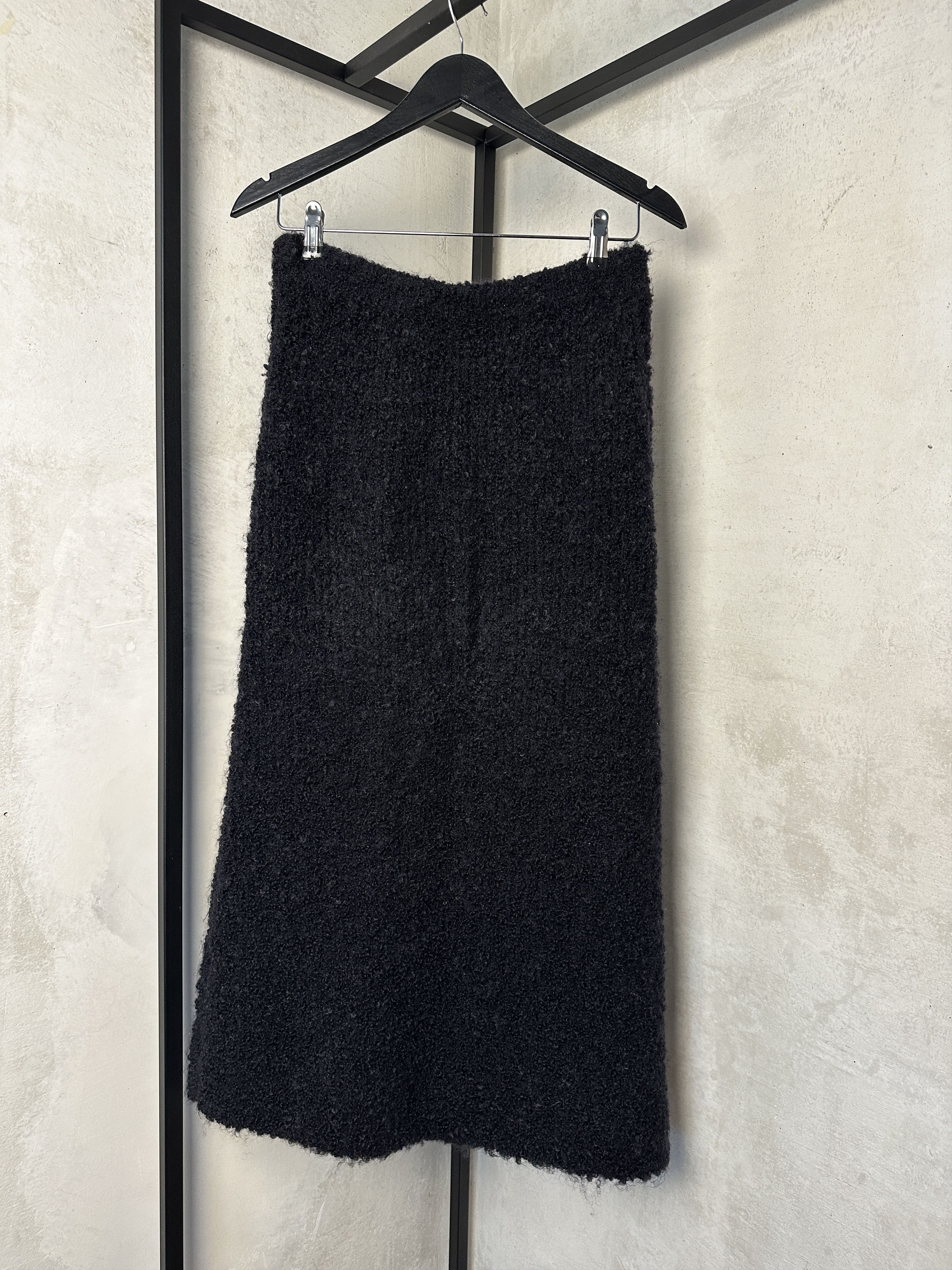 Toteme Toteme Black Boucle Nevis Midi Skirt Size 26" / US 2 / IT 38 - 9 Thumbnail