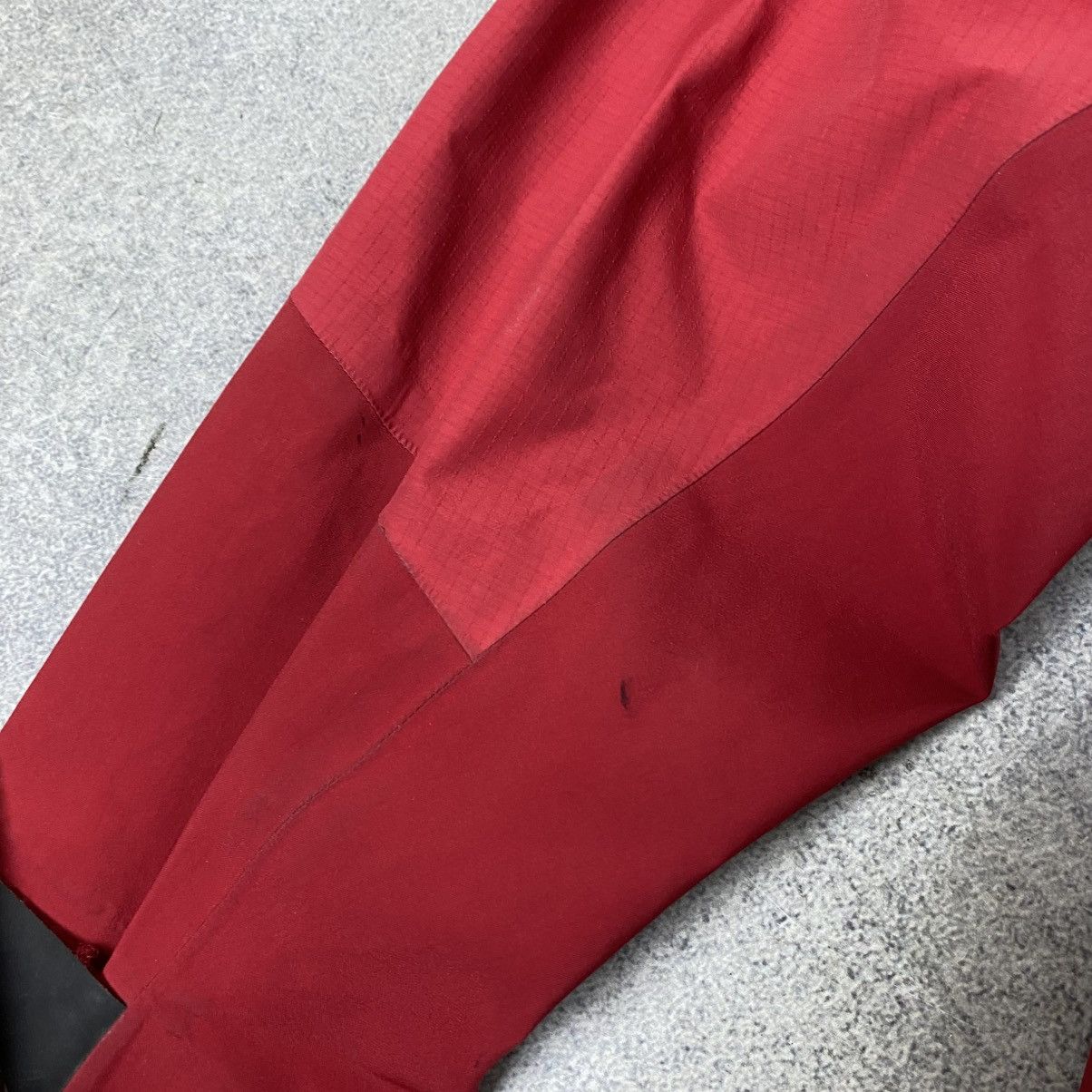 Arc'teryx Arcteryx Beta Goretex Jacket Mens - Red Size US M / EU 48-50 / 2 - 12 Thumbnail