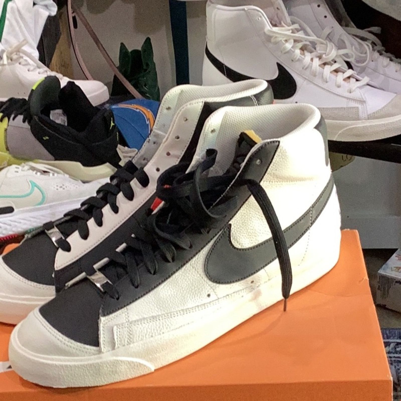 Nike NIKE - NBA x Blazer Mid '77 EMB '75th -Trail Blazers' SZ 14 Size US 14 / EU 47 - 6 Thumbnail
