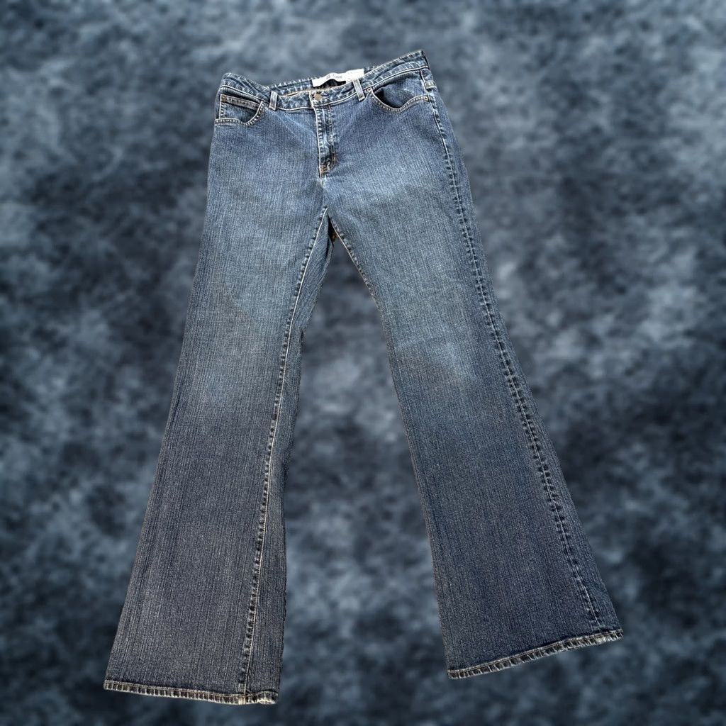 Gap Gap" was rephrased to be more concise and easily searchable Size 24" / US 00 / IT 34 - 1 Thumbnail