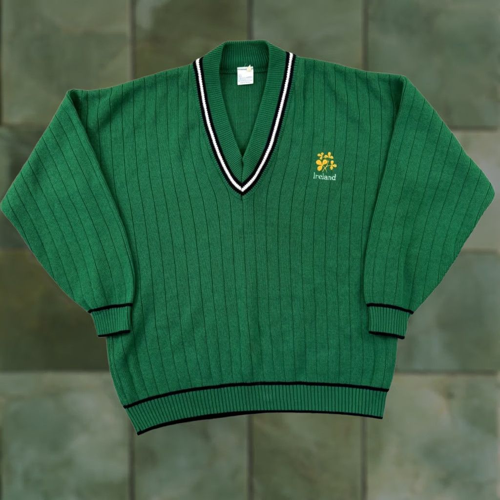 Vintage VINTAGE Country Collection Sweater Mens XL Green Ireland Knit V Neck Academia Preppy Pullover Knit Style Solid Embroidered Size US XL / EU 56 / 4 - 1 Thumbnail