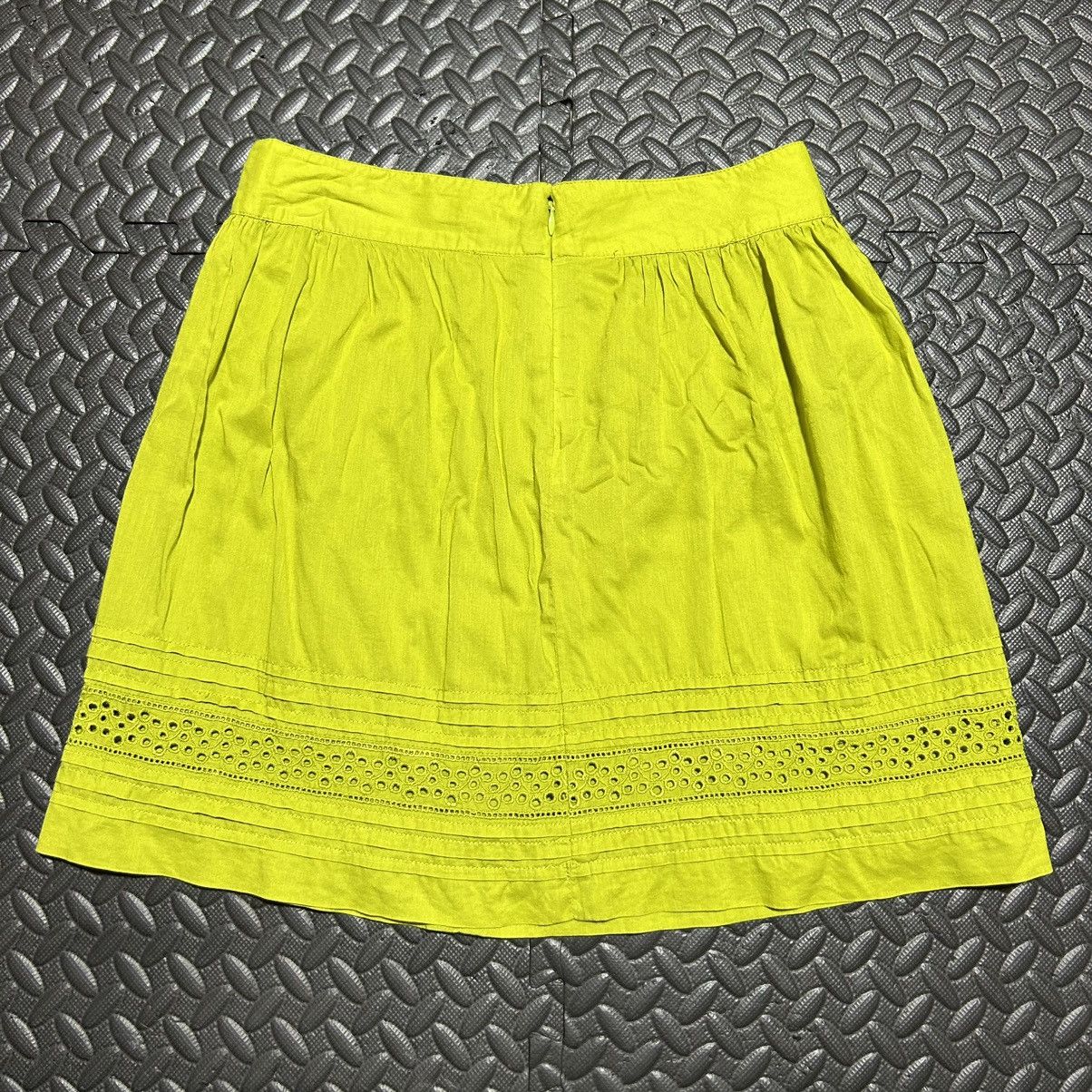 Ann Taylor × Loft Ann Taylor LOFT Eyelet Mini Skirt Women’s 0 Petites Zip 0P Size 25" / US 0 / IT 36 - 10 Thumbnail