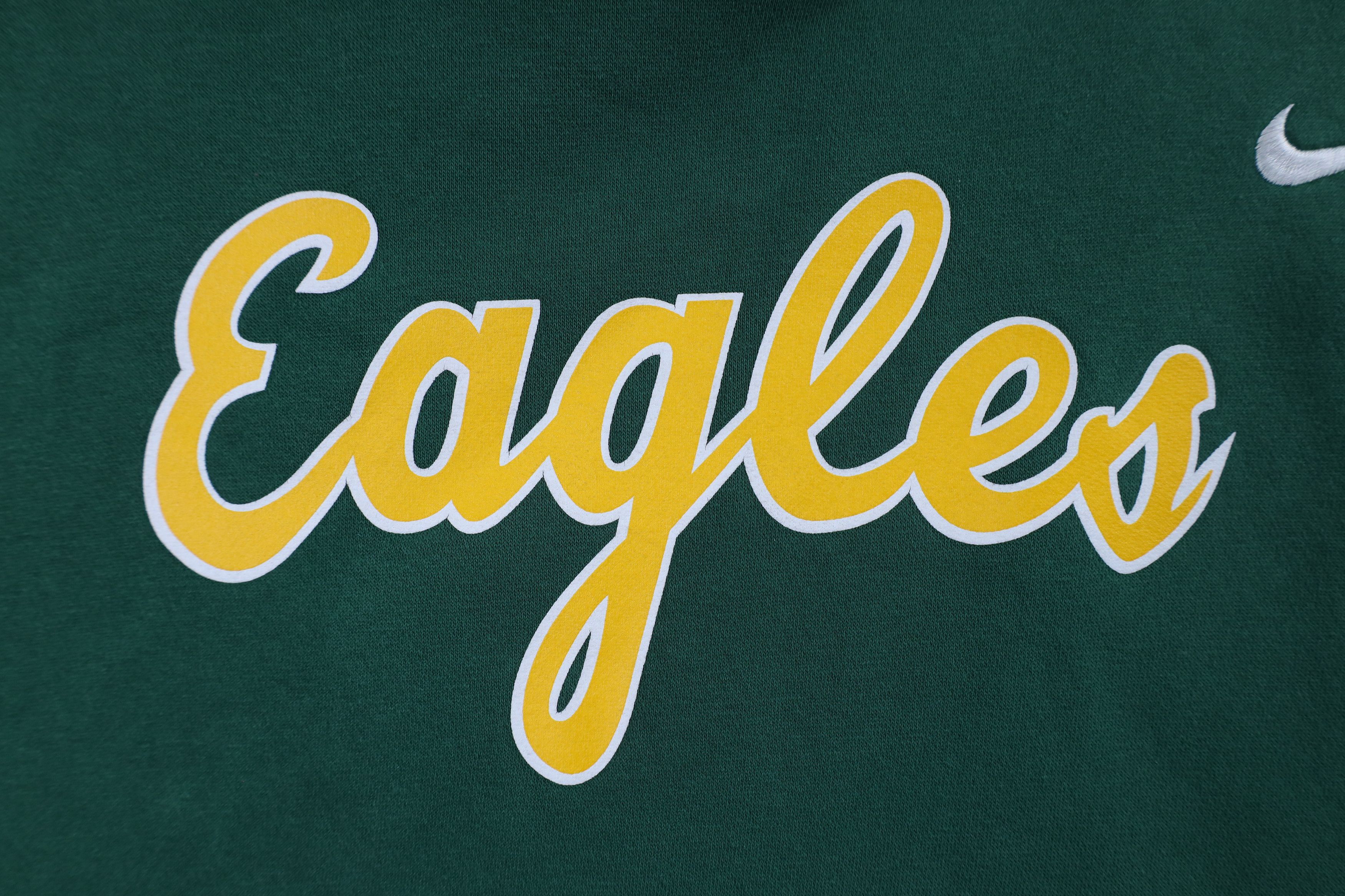 Nike × Vintage Vintage Nike Mini Swoosh Eagles Hoodie Sweatshirt Green Size US XXL / EU 58 / 5 - 5 Thumbnail