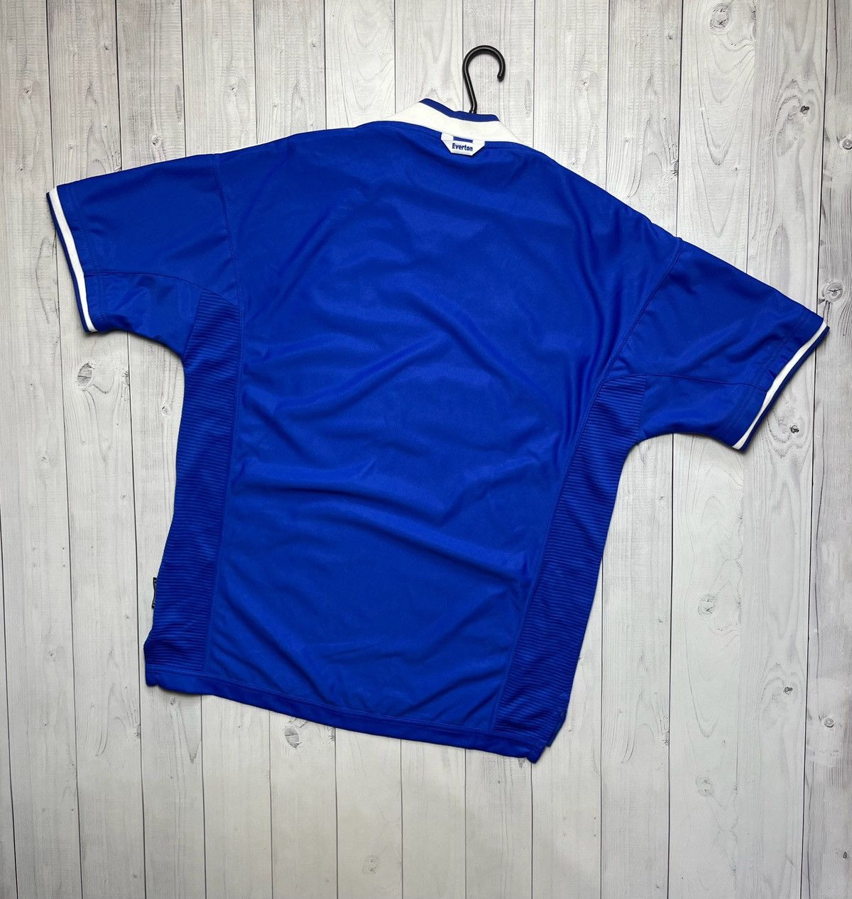 Umbro × Vintage Vintage Umbro Everton soccer jersey size XL logo Size US L / EU 52-54 / 3 - 7 Thumbnail
