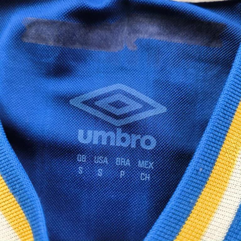 Umbro Avai 2018-19 Umbro third football jersey size S Size US S / EU 44-46 / 1 - 4 Thumbnail