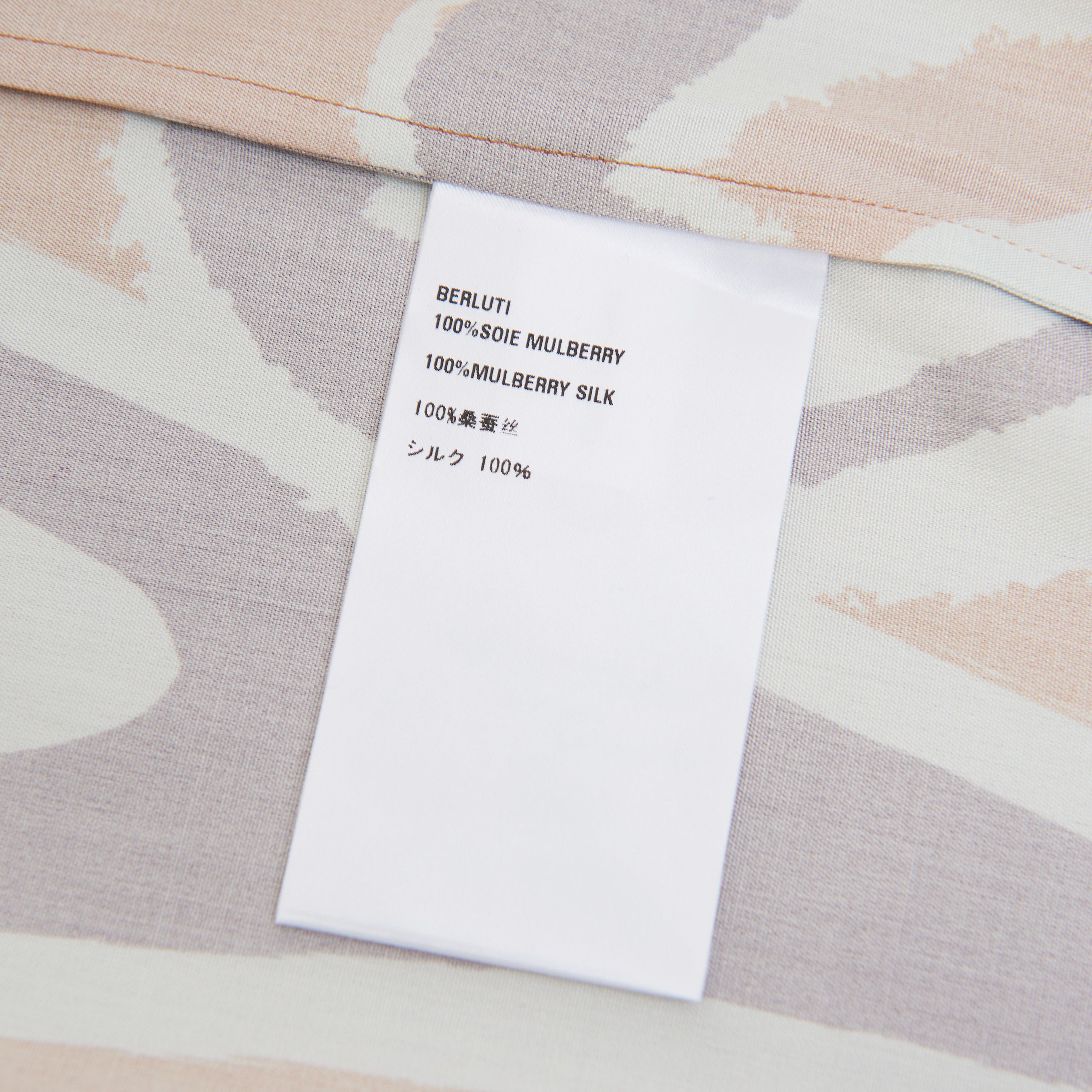 Berluti Short Sleeve Shirt With Giant Scritto Print In Mulberry Silk Size US M / EU 48-50 / 2 - 10 Thumbnail