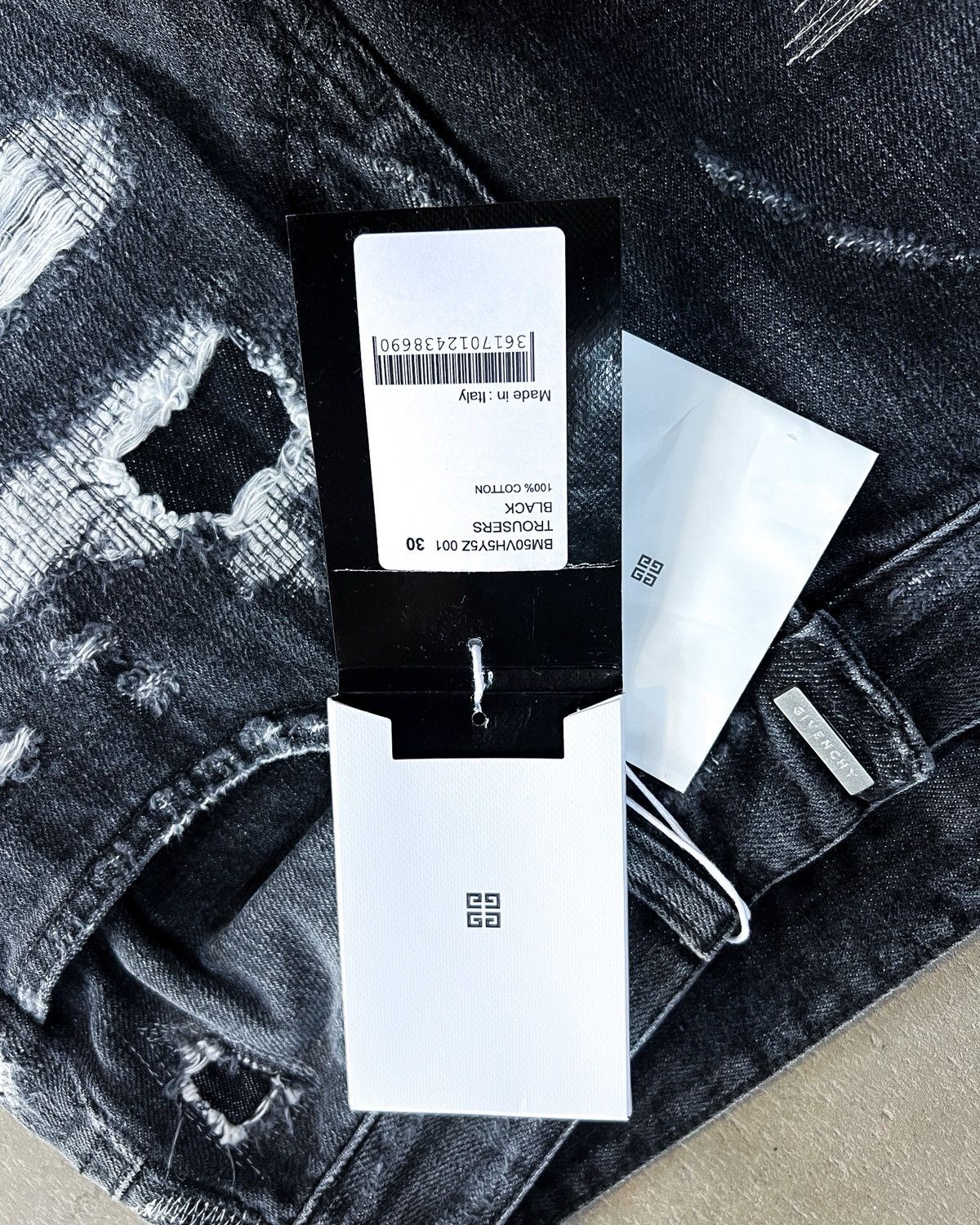 Givenchy DESTROYED BORO MOLESKIN DENIM BY MMW Size US 30 / EU 46 - 10 Thumbnail