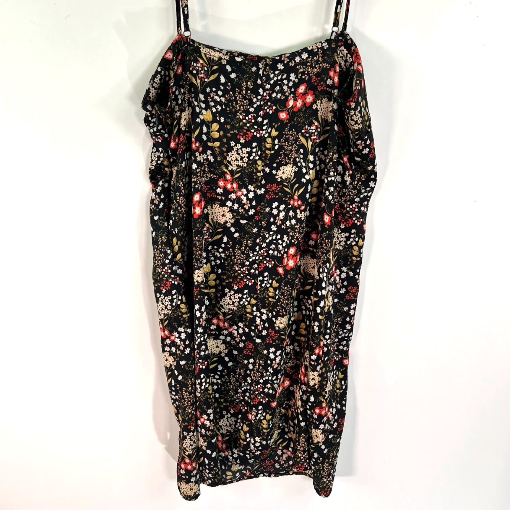 Forever 21 Forever 21 Floral Slip Dress Womens Size M Black Casual Cocktail Summer Size M / US 6-8 / IT 42-44 - 5 Thumbnail