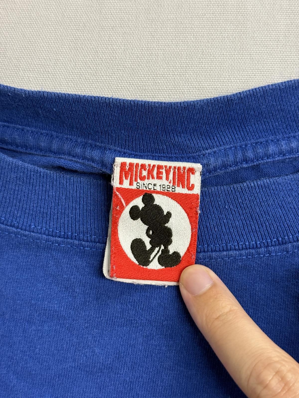 Mickey Mouse Vintage Winnie the Pooh T-shirt Got Hunny? 2000 Mickey Inc Size US XL / EU 56 / 4 - 2 Thumbnail