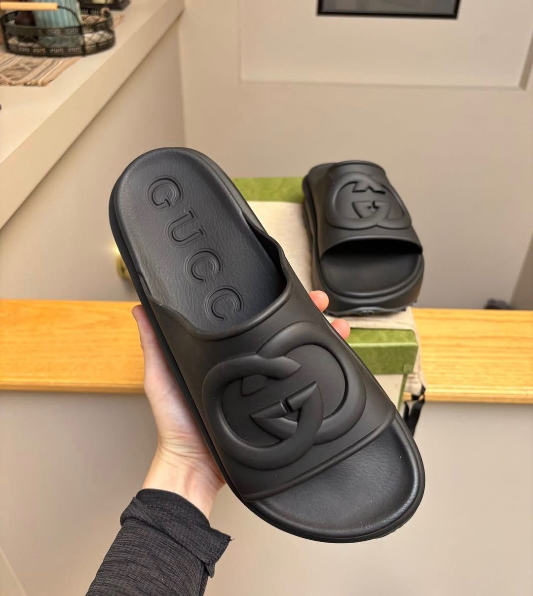 Gucci Gucci Black Retro Interlocking Platform Slides- MSRP $700 Size US 13 / EU 46 - 4 Thumbnail