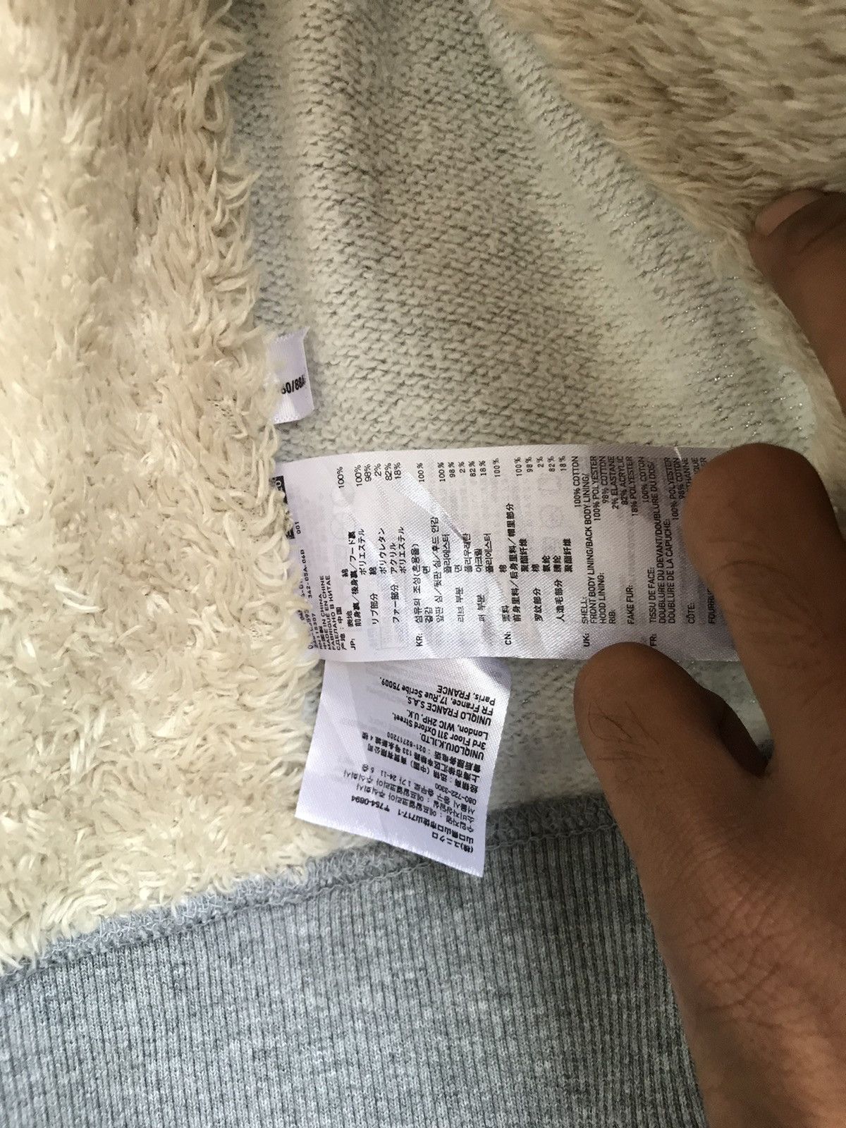 Le Grande Bleu (L.G.B.) Original wash by Uniqlo fur hoodie LGB style Size US L / EU 52-54 / 3 - 9 Thumbnail