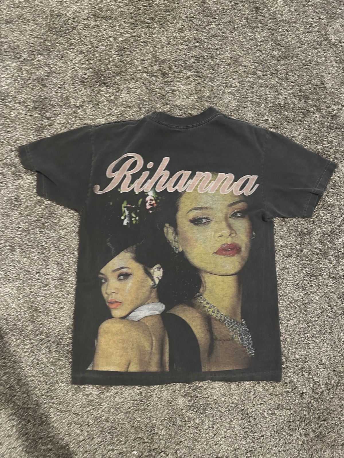 Other rihanna vintage tee Size US M / EU 48-50 / 2 - 2 Thumbnail