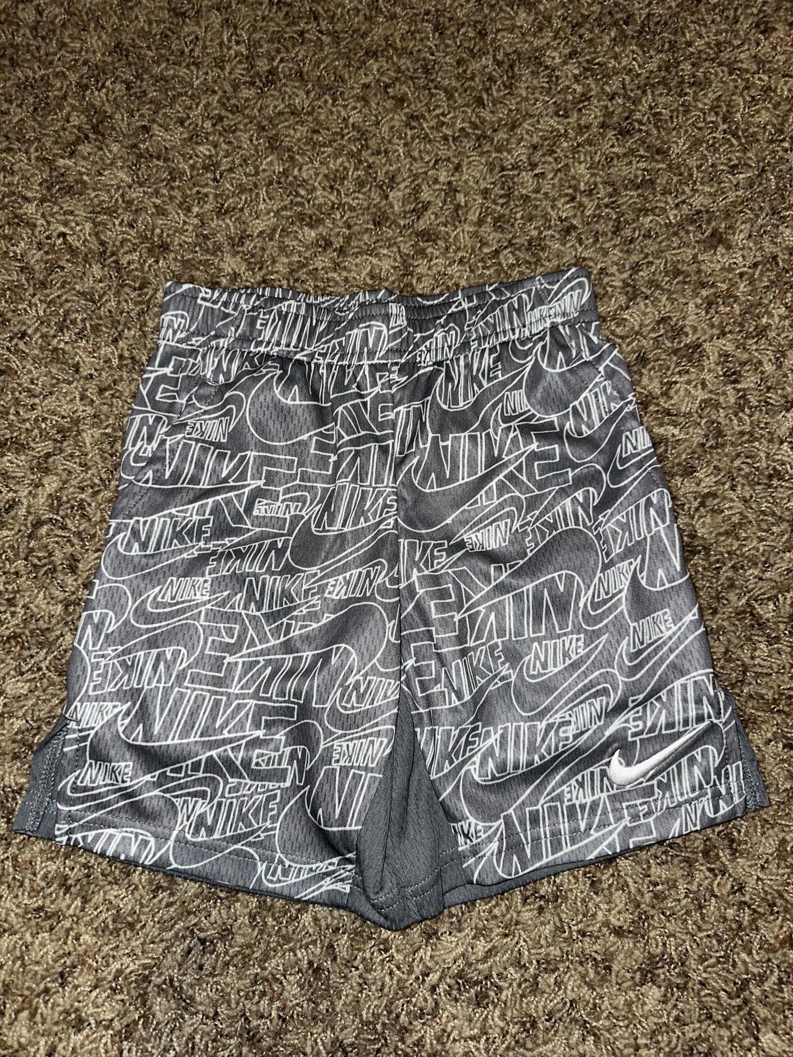 Nike Nike Little Kids (Boy’s) All Over Print Logo Grey Shorts Size US 26 / EU 42 - 1 Thumbnail