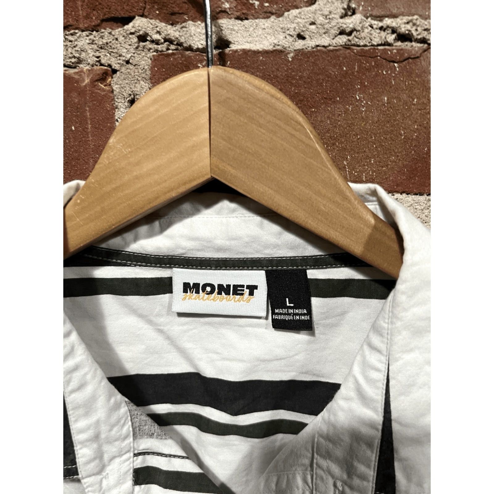 Vintage Monet Mens White Striped Short Sleeve Button-Up Shirt L Size US L / EU 52-54 / 3 - 3 Thumbnail