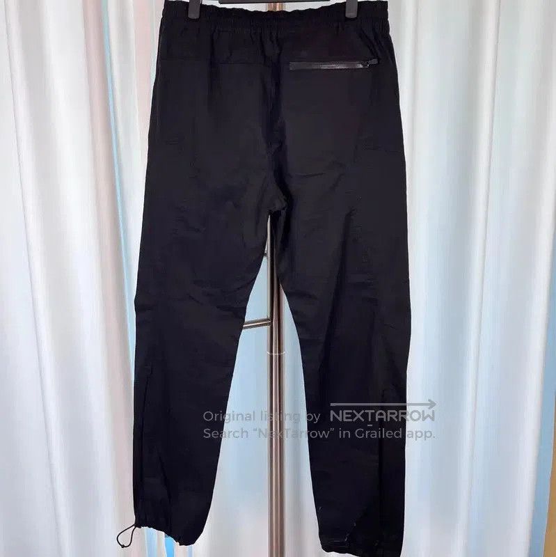 Louis Vuitton Louis Vuitton Men's Black Nylon Casual Pants . Size US 28 / EU 44 - 2 Thumbnail