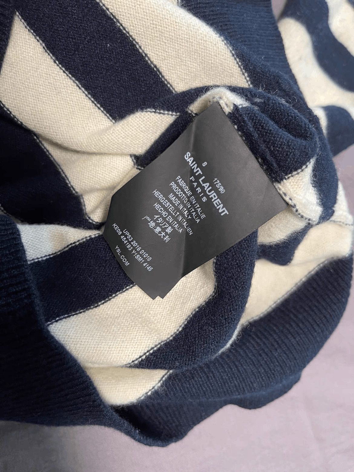 Saint Laurent Paris Saint Laurent Paris 16AW Distressed Stripe Knitwear Size US S / EU 44-46 / 1 - 4 Thumbnail