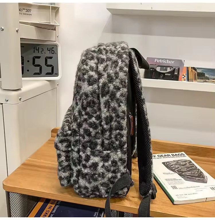 Japanese Brand Plush Leopard Print Backpack Size ONE SIZE - 4 Thumbnail