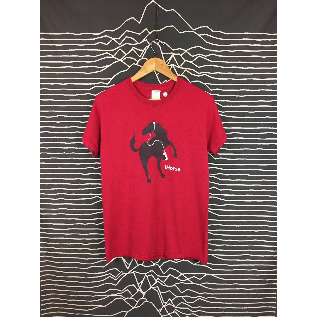 Gildan iHorse by Earth Sun Moon Apparel Funny Humor Tee Size S Size US S / EU 44-46 / 1 - 2 Thumbnail