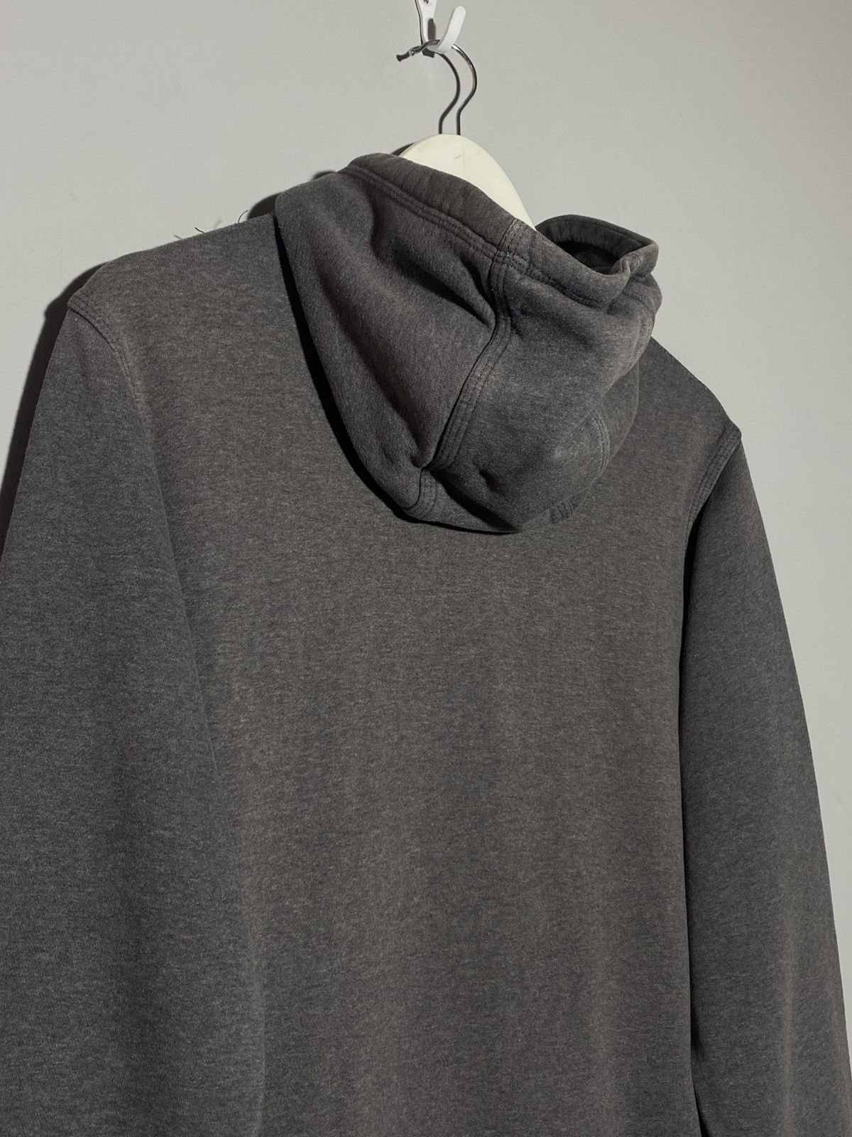 Nike 🔥 NIKE 00s GREY SWOOSH LOGO ESSENTIALS STREETWEAR Size US M / EU 48-50 / 2 - 10 Thumbnail