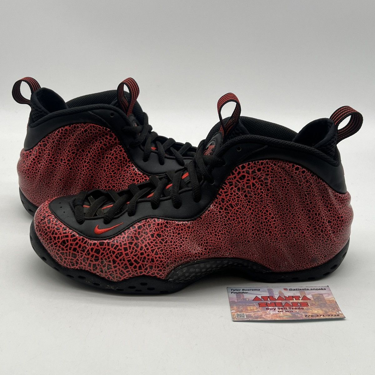 Nike Air Foamposite one cracked lava Size US 9 / EU 42 - 1 Thumbnail
