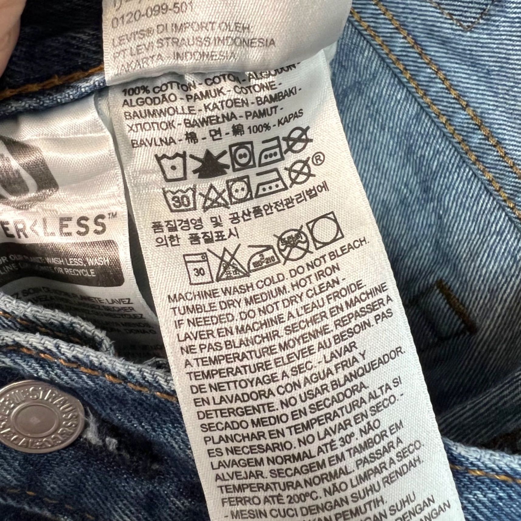 Levi's Levi's 501 Jeans Mens Size 34 Blue Denim Straight Leg Regular 5-Pocket Pattern Solid Button Closure Vintage No Size US 34 / EU 50 - 4 Thumbnail