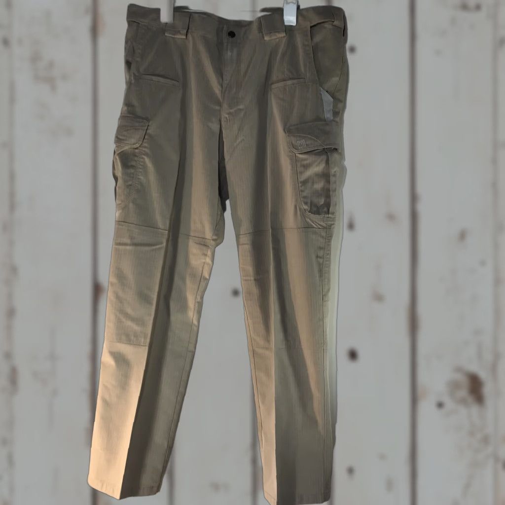 Vintage 5.11 Tactical Cargo Pants Mens 38x31 Beige Cargo Pocket Workwear Outdoor Size US 38 / EU 54 - 1 Thumbnail