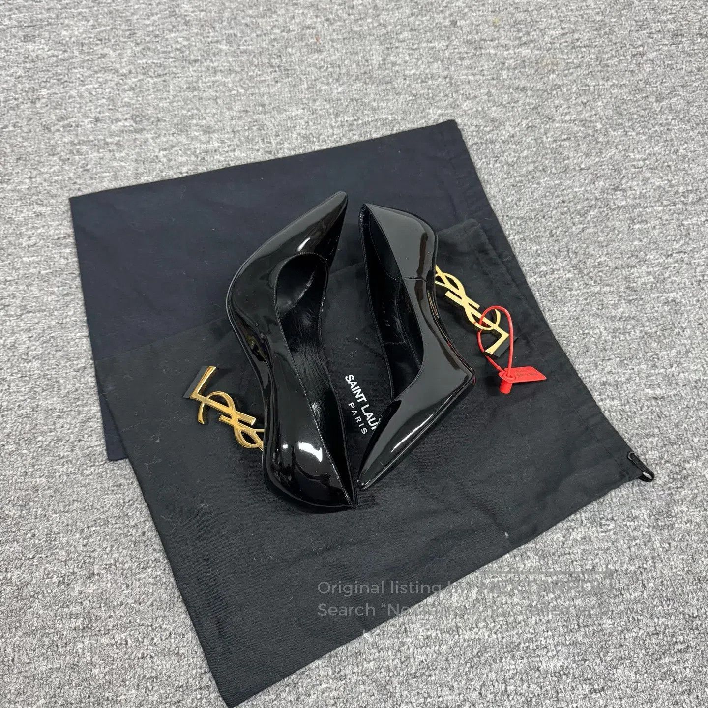 Saint Laurent Paris Saint Laurent Paris Black lacquered, gold-plated, pointed- Size US 7.5 / IT 37.5 - 3 Thumbnail