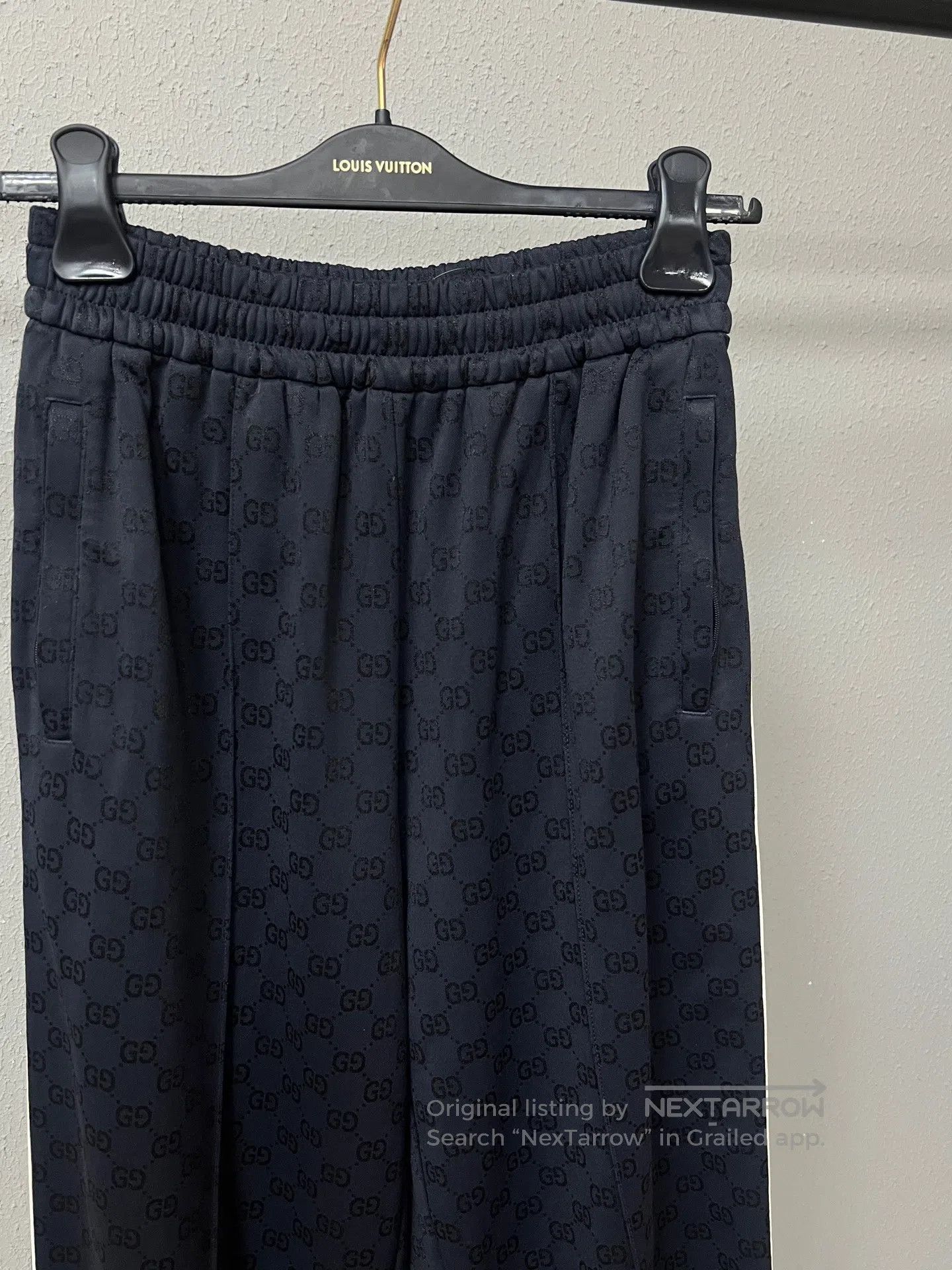Gucci Guicci New Arrival All-Over Tone-on-Tone Print Sweatpants| Size US 30 / EU 46 - 3 Thumbnail