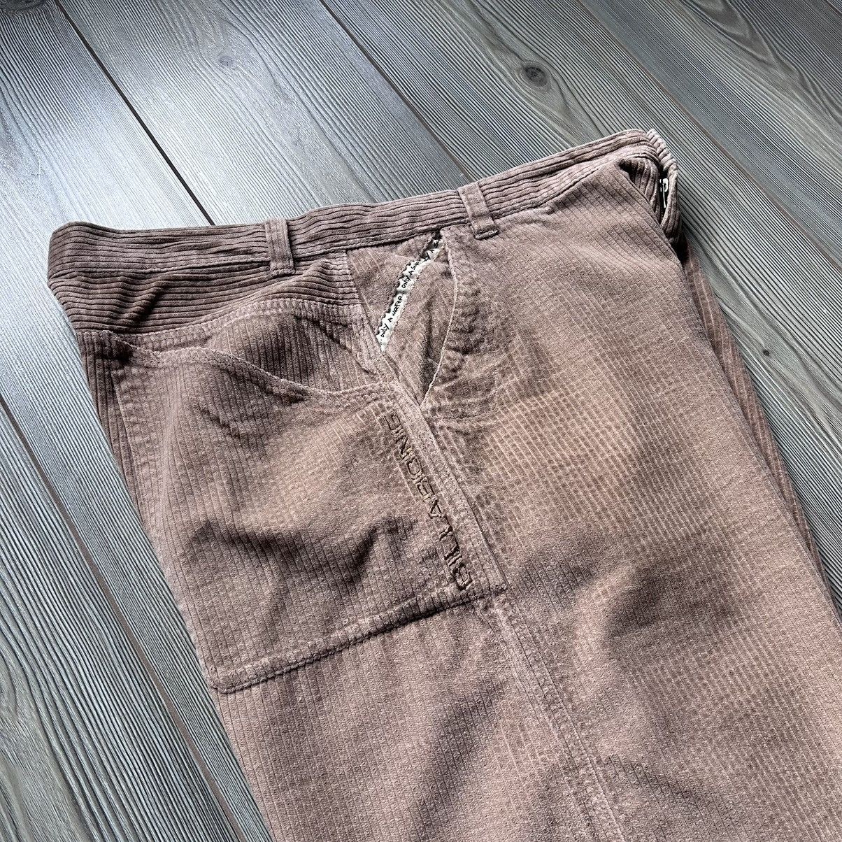 Billabong Vintage Billabong Corduroy Baggy Shorts Size US 36 / EU 52 - 13 Thumbnail