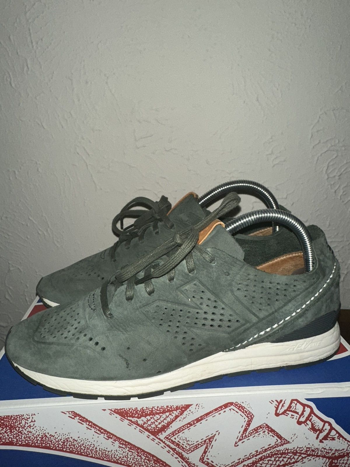 New Balance 696 Forest Green Suede