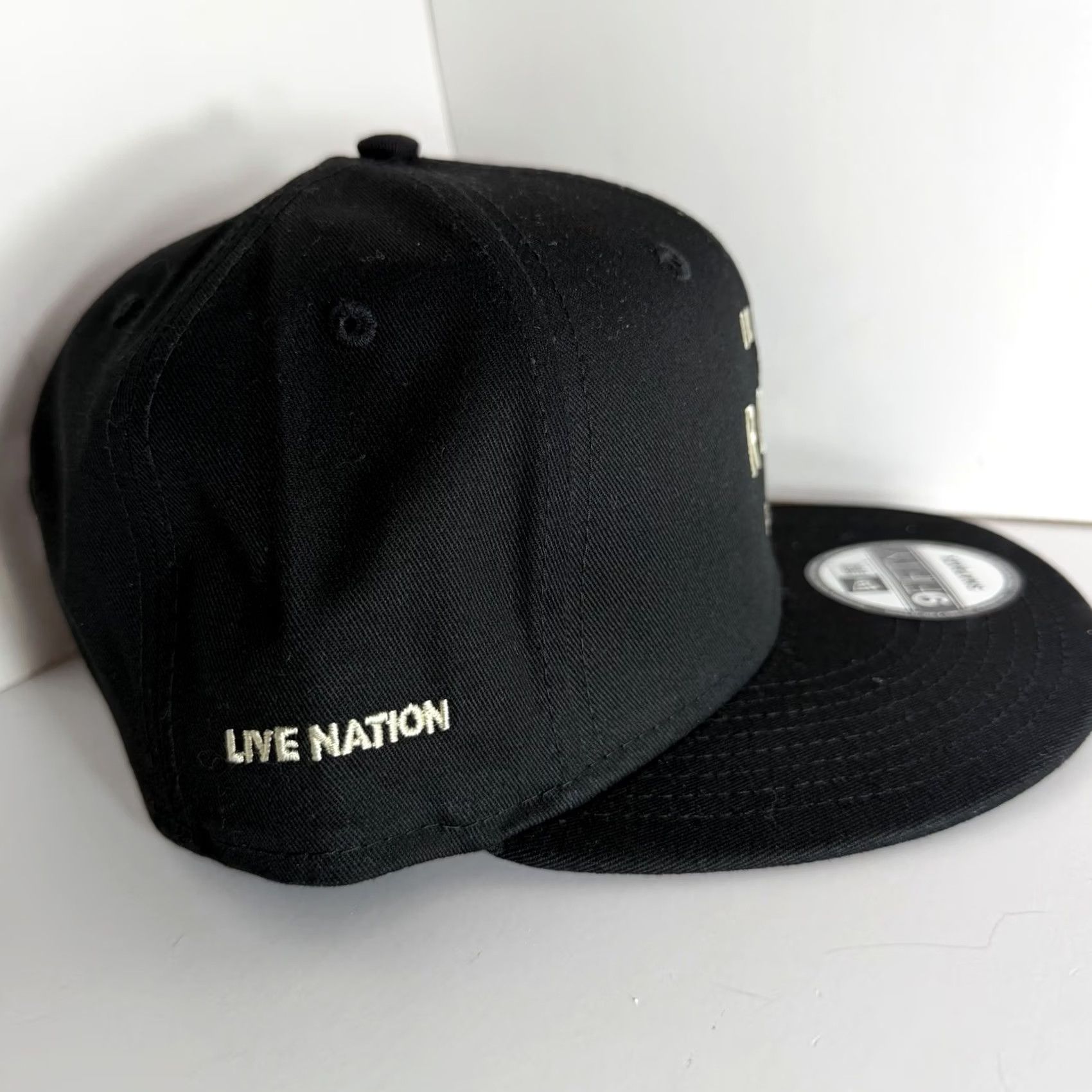 New Era New Era 9Fifty Snapback Willie Nelson On The Road Again Black Cap Live Nation Cap Mens One Size Sung Black Size ONE SIZE - 5 Thumbnail