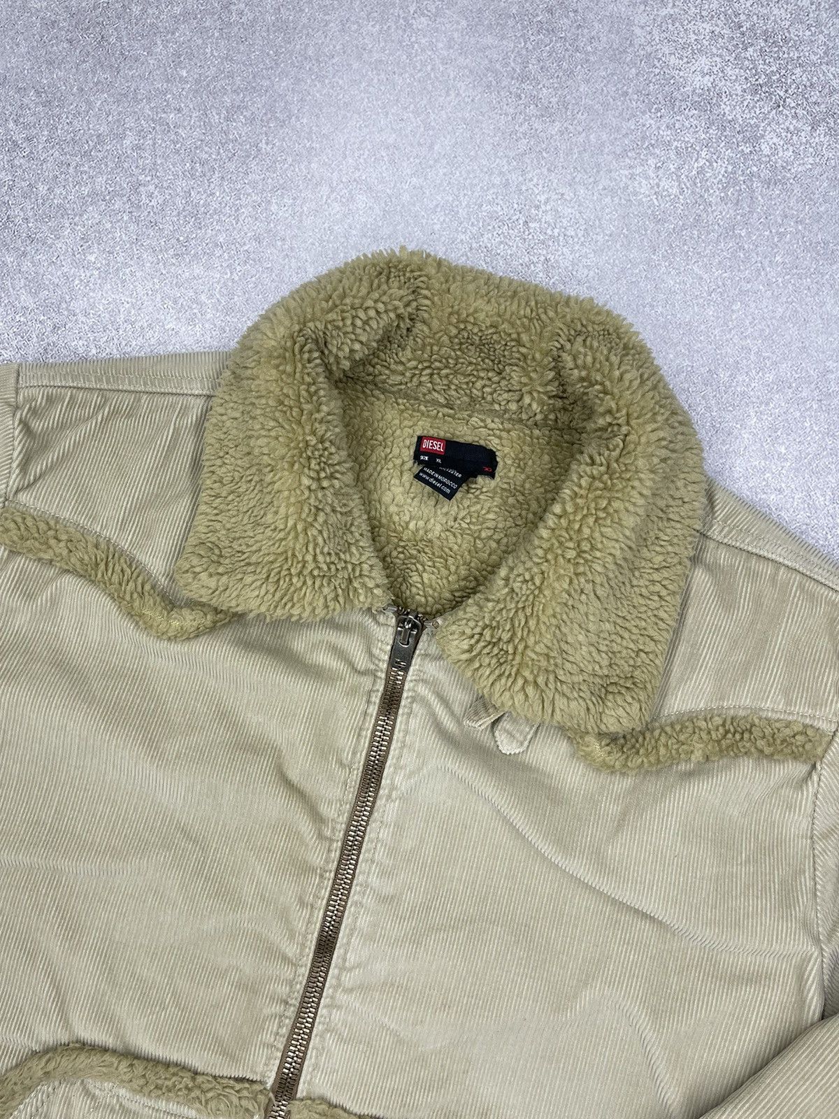 Diesel Vintage Diesel Corduroy Velvet Sherpa Jacket Avant Garde Size US XL / EU 56 / 4 - 4 Thumbnail