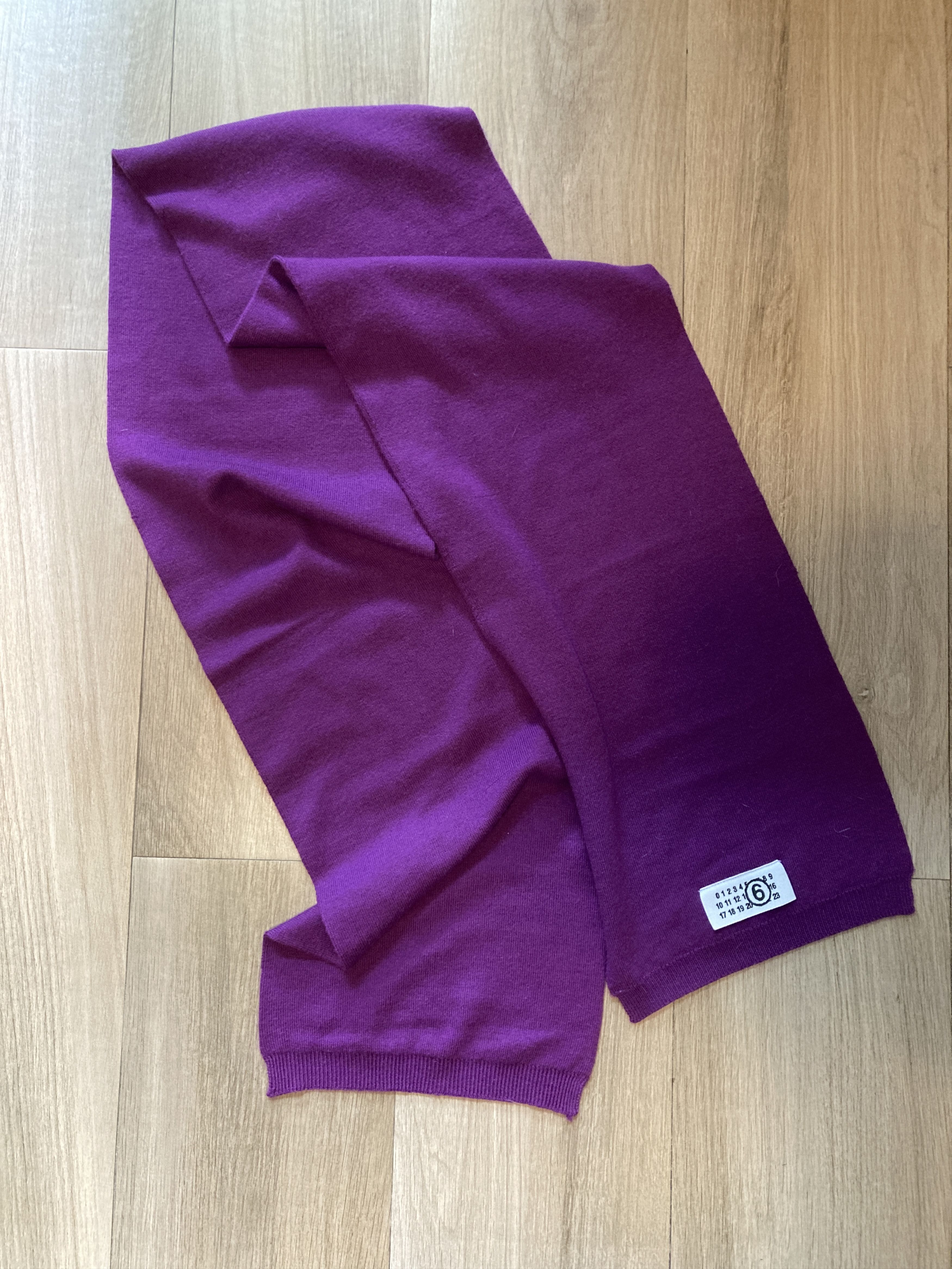 MM6 MM6 Scarf Size ONE SIZE - 4 Thumbnail