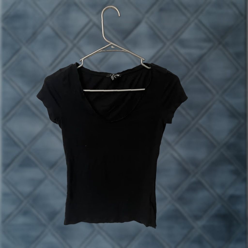 H&M H&M Basics Top Women XS Black Solid Cotton Blend Short Sleeve T-Shirt Size XS / US 0-2 / IT 36-38 - 1 Thumbnail